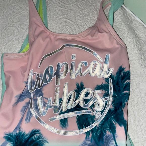 Bathing suit Bundle 👙☀️ - Picture 8 of 8